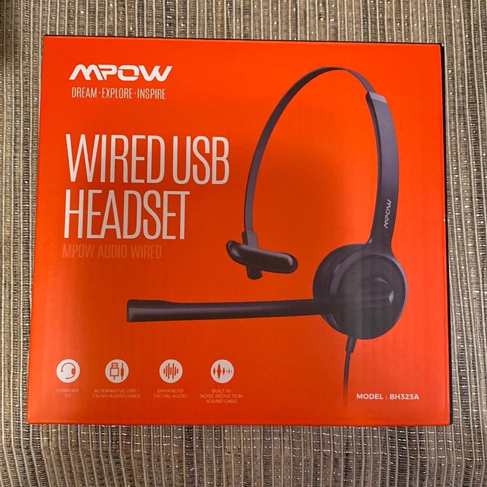 Wired USB headset